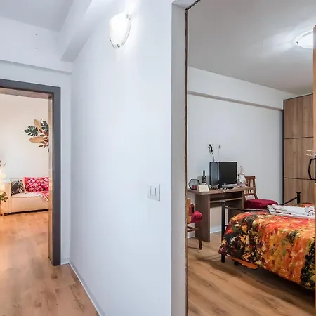 - Casa Al Colle 펜션 부온콘벤토